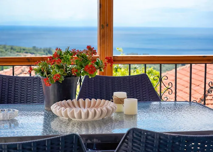 Christina's Village Kallirákhi